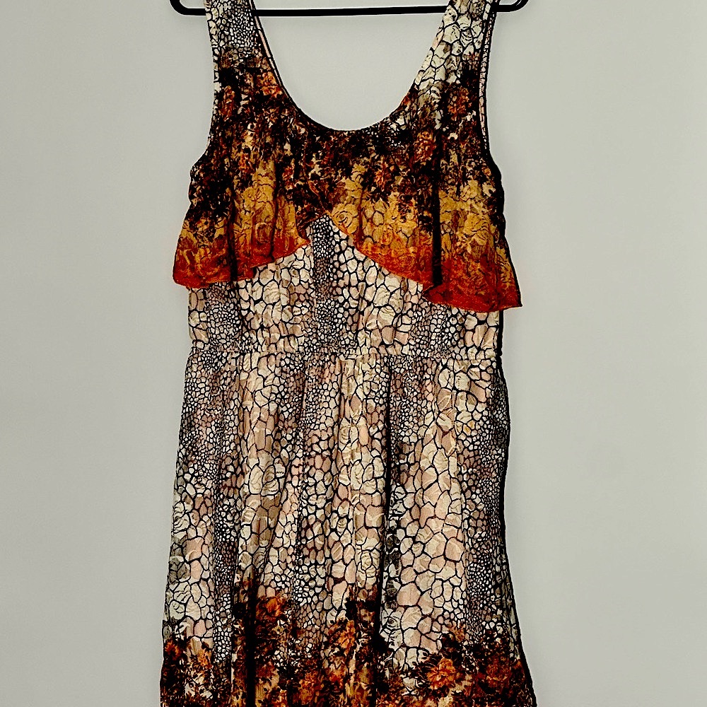 Am. Rag, lined mult. colored dress label XL must be a Jr. measures like a med.